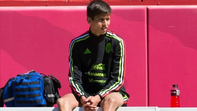 Jürgen Damm durante una concentración con el Tri | MEXSPORT