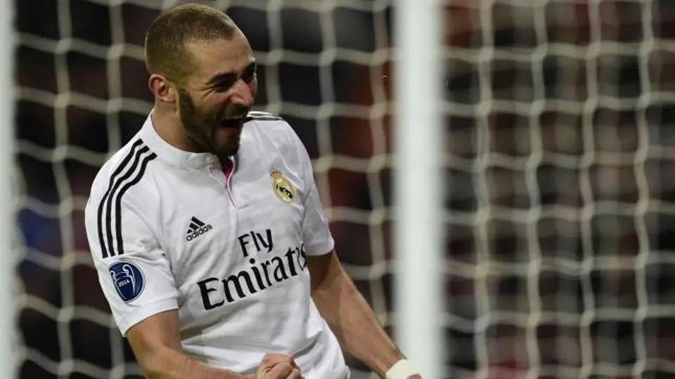 Benzema se olvida de Rihanna con Analicia Chaves