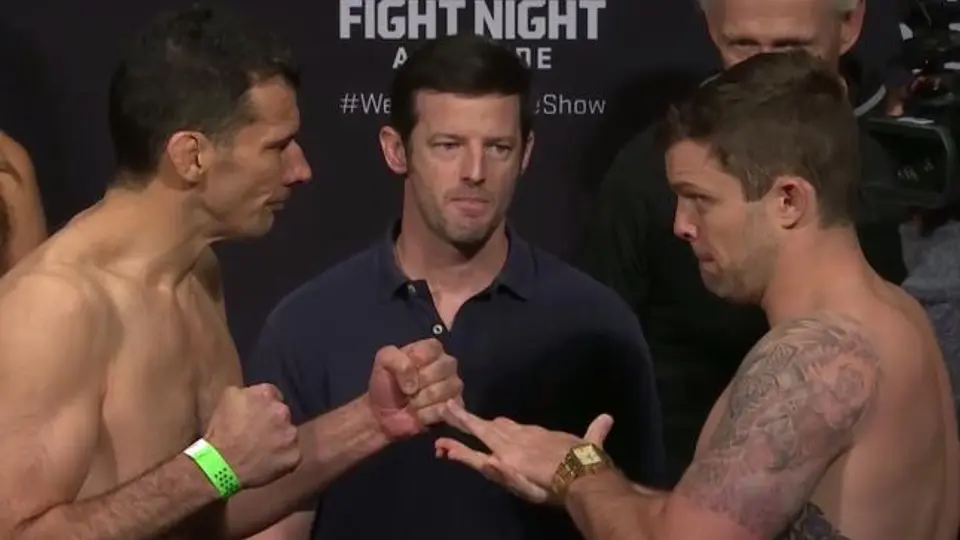 Peleador de UFC 'trollea' a su rival con piedra, papel o tijeras'