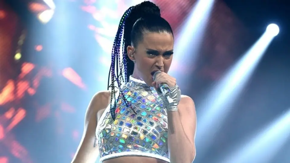 Katy Perry amenizará el medio tiempo del Superbowl XLIX