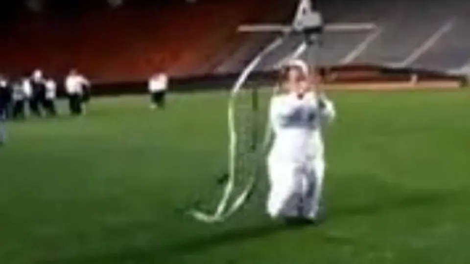 'Brujo enano' falla en su ritual para ayudar a Gimnasia