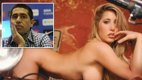Modelo argentina desprecia a Riquelme