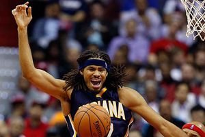 Jugador de los Pacers, apuñalado en Nueva York