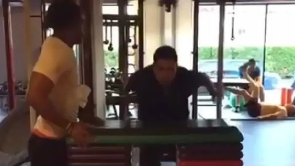 Ronaldo presume su buena condición física