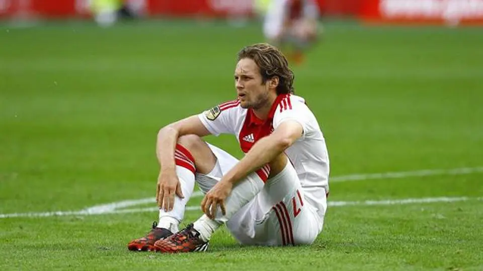 Blind sería nuevo jugador del Manchester United