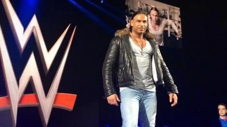 Ex portero alemán debuta en WWE