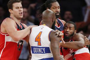 El Christmas Day' de la NBA empieza con pelea en el Madison