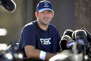 Romo, ausente en práctica de Vaqueros