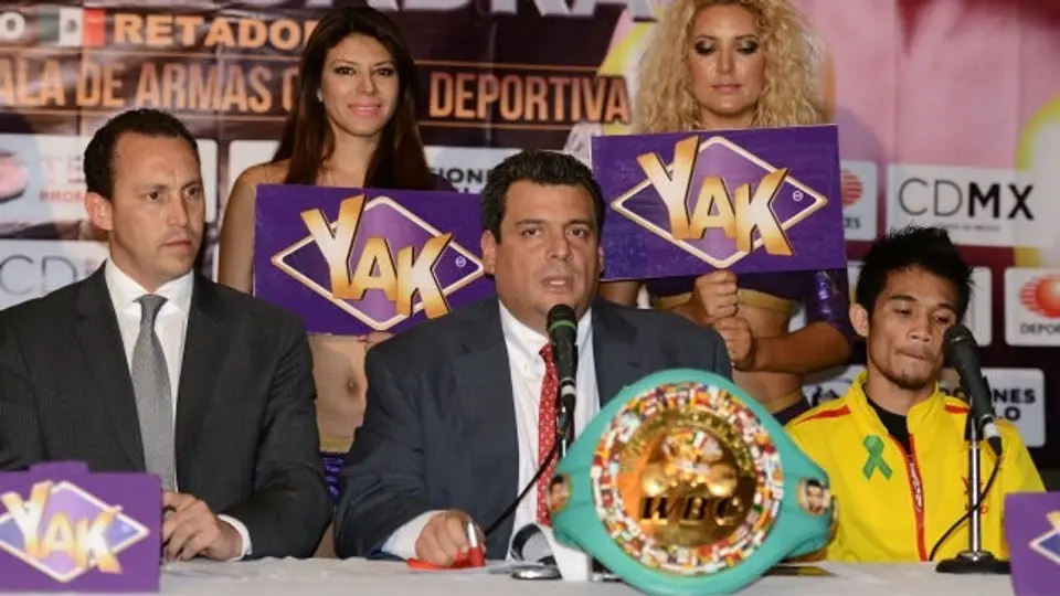 Sulaimán ve otras disciplinas como una amenaza para el boxeo