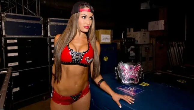 Divas de la WWE, en reveladoras fotos inéditas