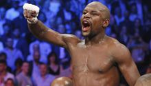 Mayweather revela a Andre Berto como su próximo rival