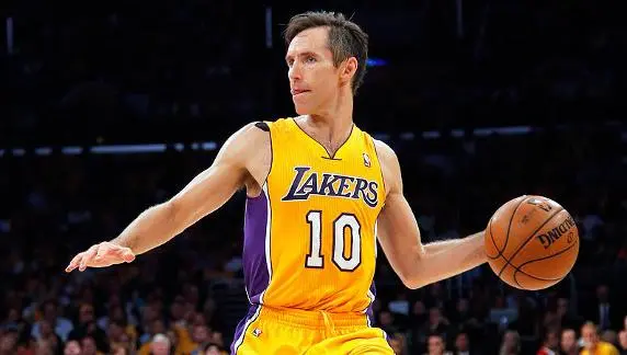 Steve Nash anuncia su retiro del basquetbol