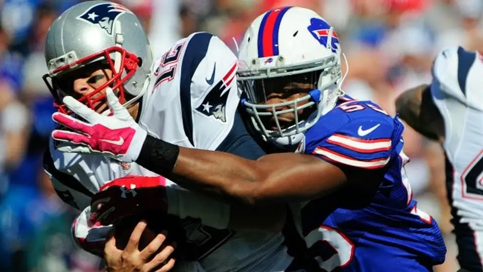 Brady guía victoria de Patriotas sobre Buffalo