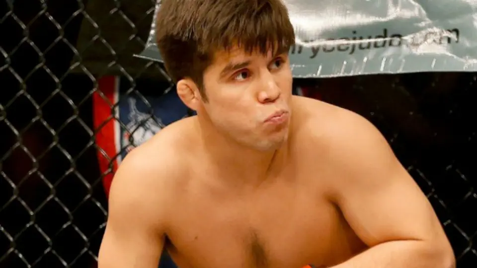 Henry Cejudo pasó del olimpo al octágono