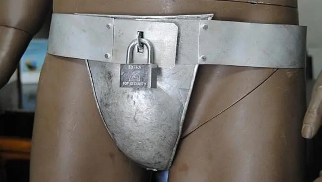 Crean cinturón de castidad para hombres