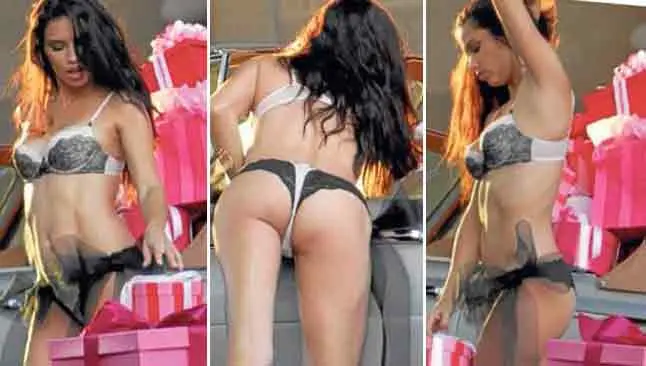 Adriana Lima muestra su mejor 'cara'