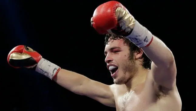 Chávez Jr explota contra excampeón mundial en Twitter