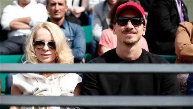 Ibrahimovic apoya a Djokovic en el Roland Garros