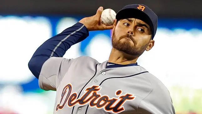 Joakim Soria logra su décimo salvamento