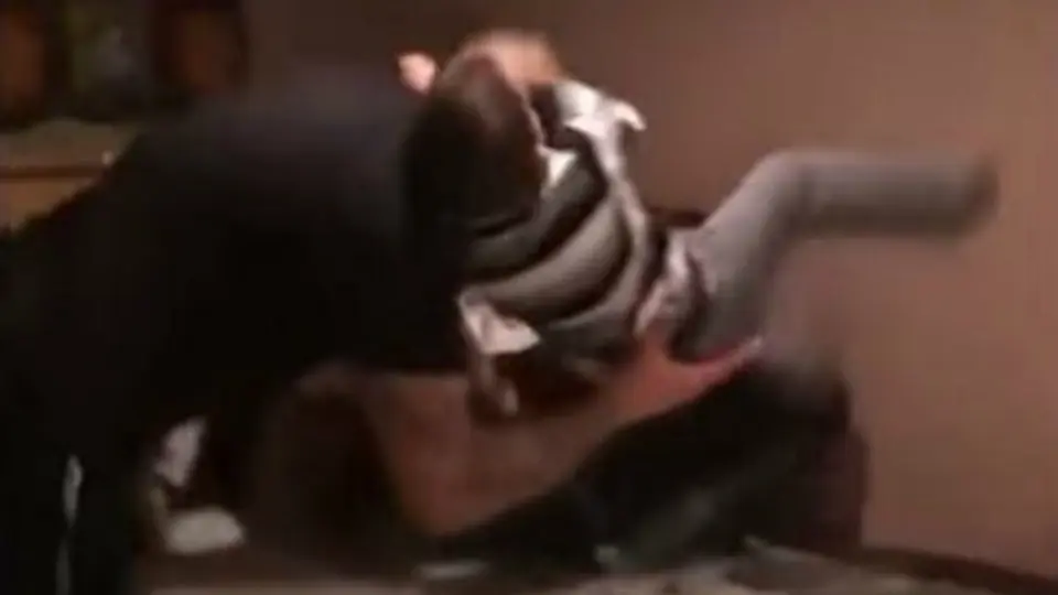 Randy Orton recibe la famosa RKO' de un niño