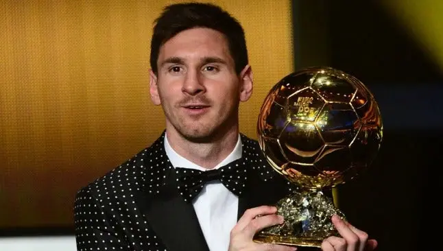Dolce & Gabbana se inspira en Messi para colección de ropa