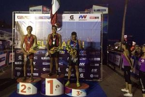 David Mendoza y Anahí León ganan Triatlón de Boca del Río