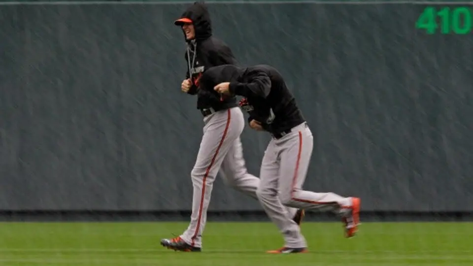 Tercero de la serie entre Reales y Orioles, pospuesto por lluvia