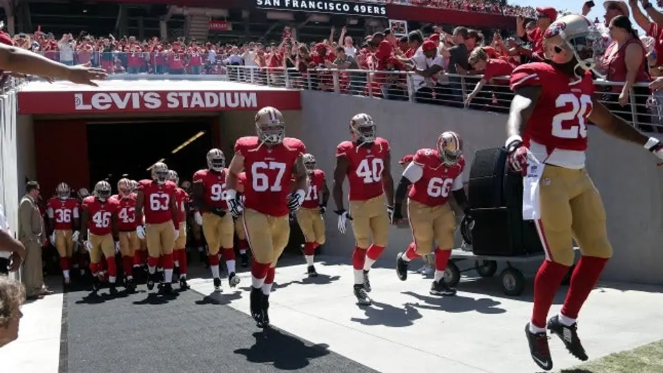 49ers en busca de un tercer receptor
