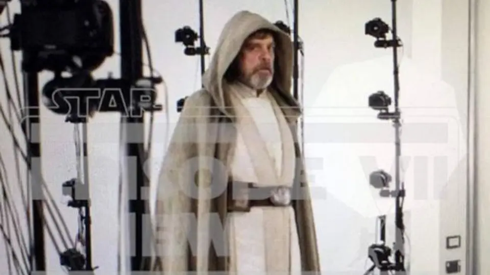 Filtran primer imagen de Mark Hamill como Luke Skywalker