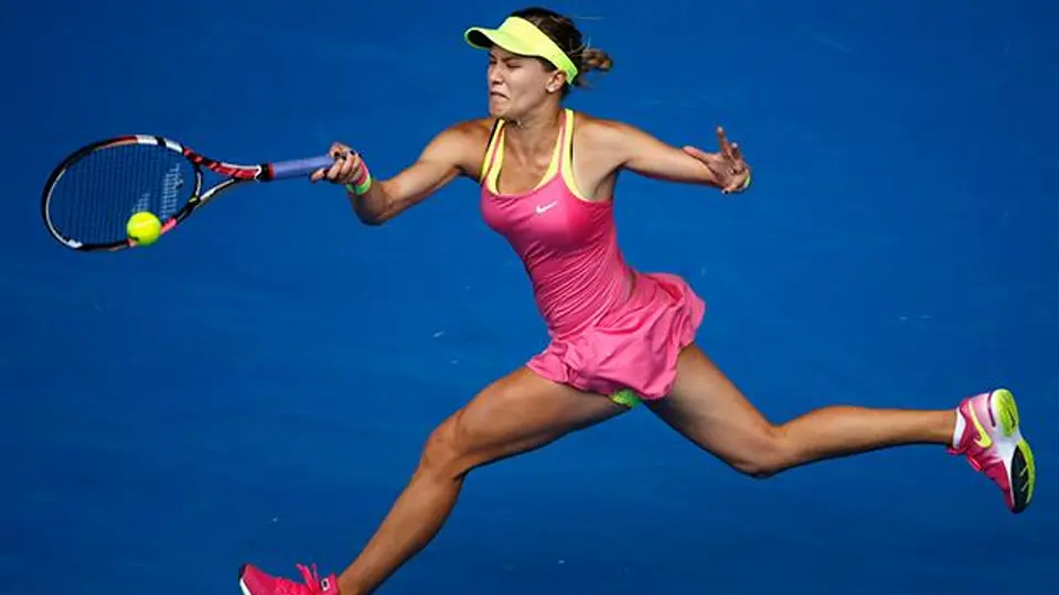 Bouchard, en polémica por vuelta sexista'