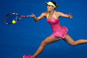 Bouchard, en polémica por vuelta sexista'