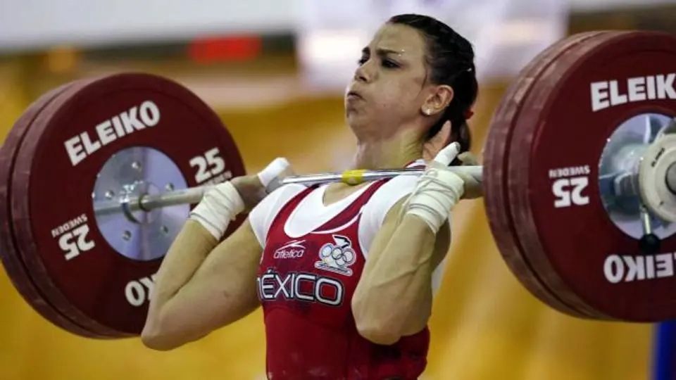 Halterista mexicana habría dado positivo en doping