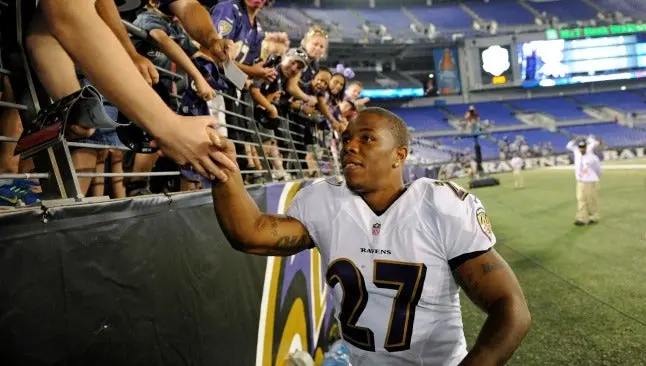 Ray Rice será excluido del Madden 15