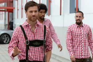 Xabi Alonso habría dejado al Madrid por supuesta infidelidad