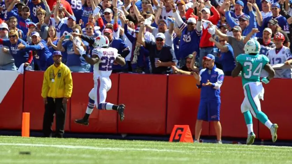 Bills logra arranque de ensueño al vencer a Delfines