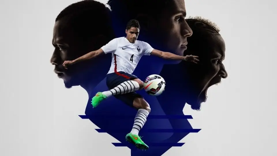 Revelan uniforme de visitante de Francia