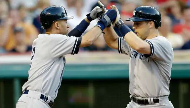 Yankees se impone en el clásico a Medias Rojas