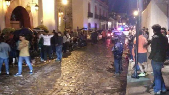 Aficionados esperaban a Cristiano Ronaldo en Oaxaca