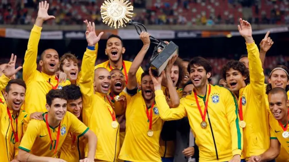 Brasil derrota a Argentina con doblete de Tardelli