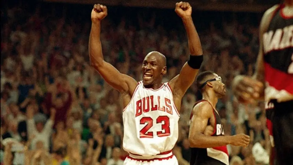 Michael Jordan celebra 52 años de leyenda