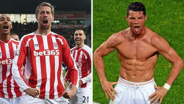 Peter Crouch se 'compara' con Cristiano Ronaldo