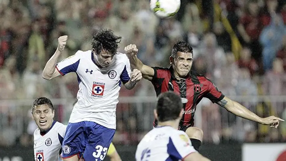 Cruz Azul consuma fracaso en la Concachampions
