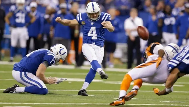 Examen sorpresa a Vinatieri tras gol de campo de 53 yardas