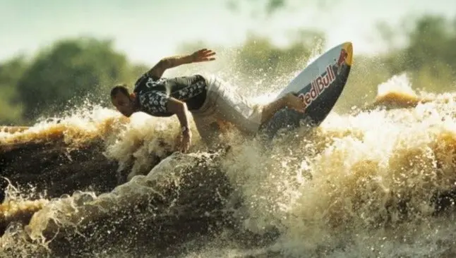 Conoce el estilo de surfeo más extremo