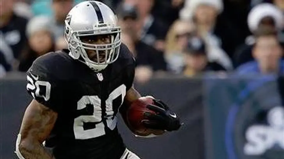 McFadden llega a los Vaqueros para suplir a DeMarco Murray