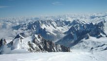 Tres alpinistas fallecen en Mont Blanc