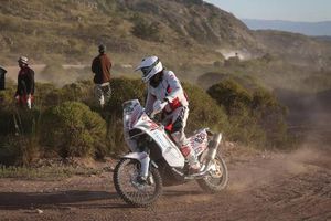 Fallece piloto del Auto moto Dakar durante competencia