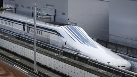 Tren japonés rompe récord de velocidad