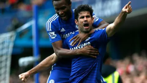 Chelsea se consolida en la cima tras vencer a Arsenal