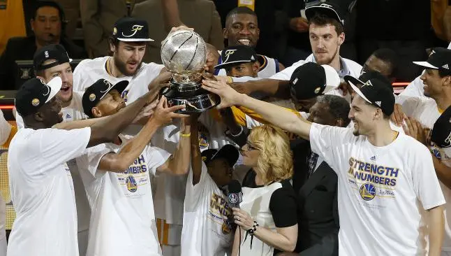 Warriors acceden a la Final de NBA tras 40 años